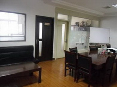   濟南工達捷能科技發(fā)展有限公司總經(jīng)辦、采購部及小會議室